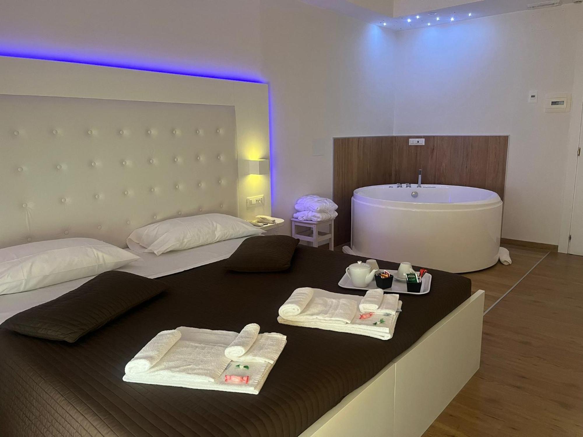 Boutique Hotel E Spa Citta Bianca Pescara Luaran gambar